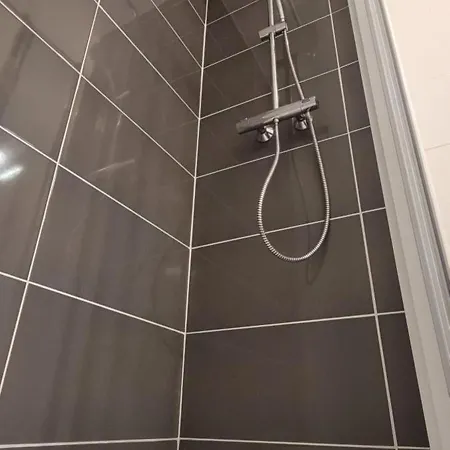 דירה Jolie Vue - Appt 2 Pieces - Vue Balcon Sud - 150m De La *